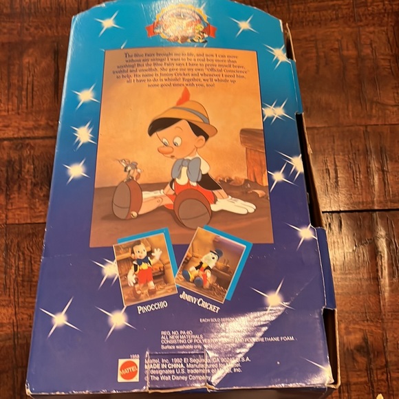 Vintage 1992 Pinocchio in original box. - Picture 2 of 4
